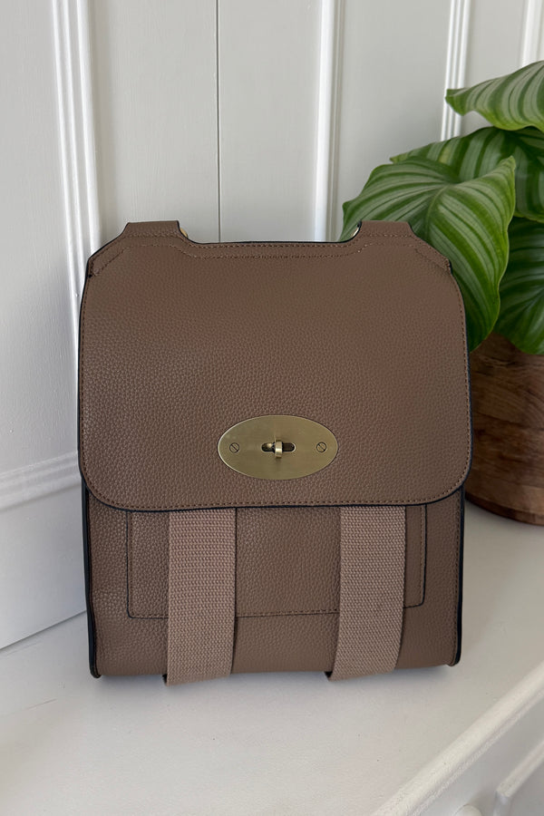 Emily Messenger Bag