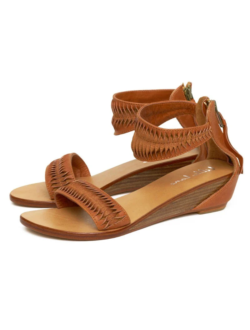 Santana Sandal Camel