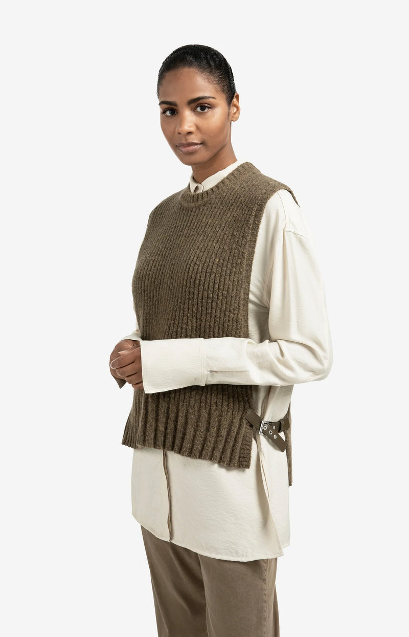 Smith Buckle Tank