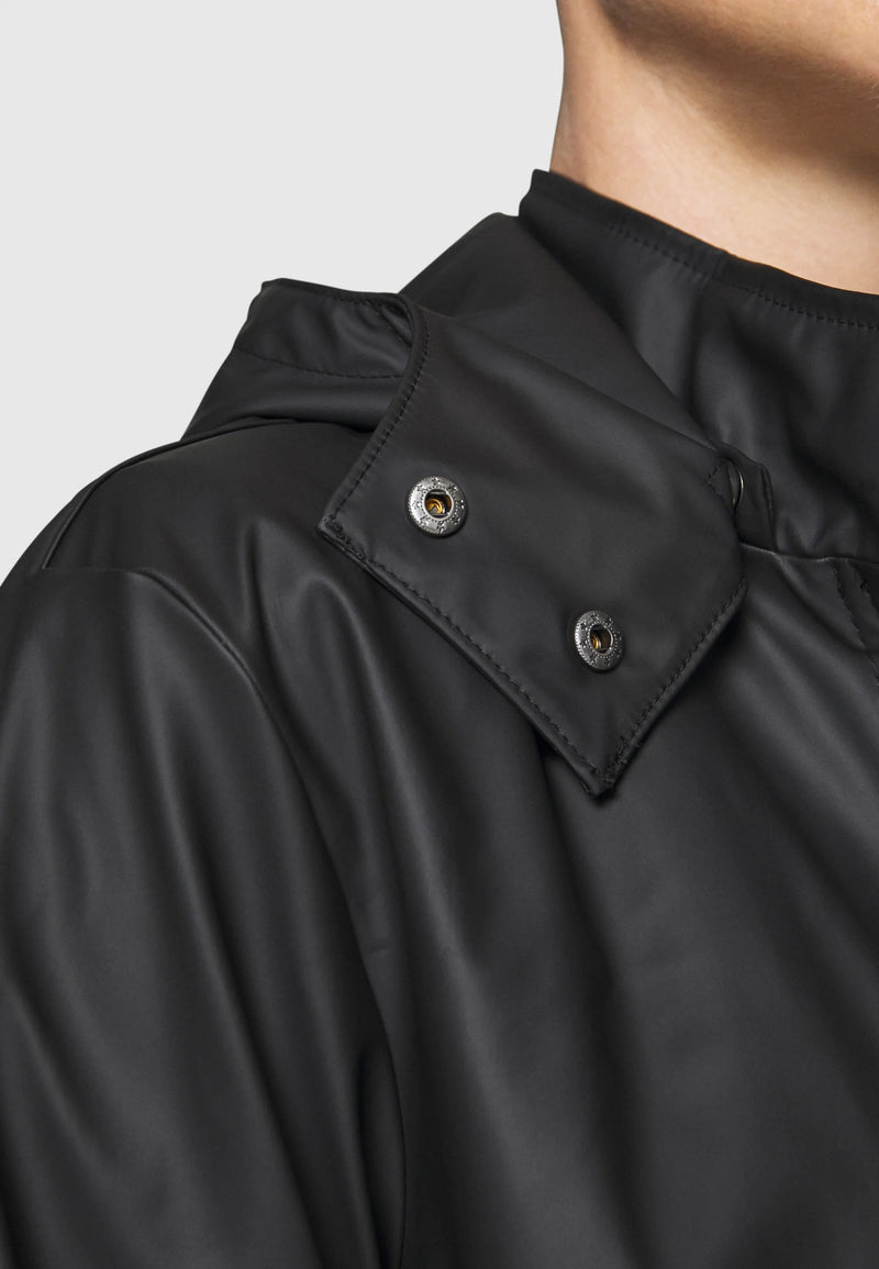 Storm Raincoat in Black